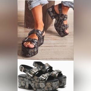 New Free People Follow Your Own Path Sandal in Daisy Print Leather Platform